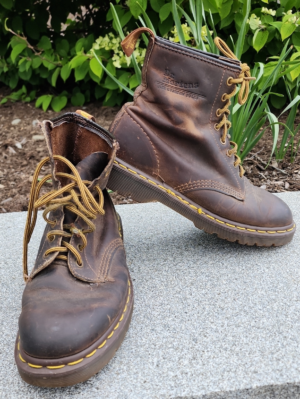 MIE Dr. Martens Brown Leather Lace-Up 8-Eyelet Boots with Yellow Accents Size 9